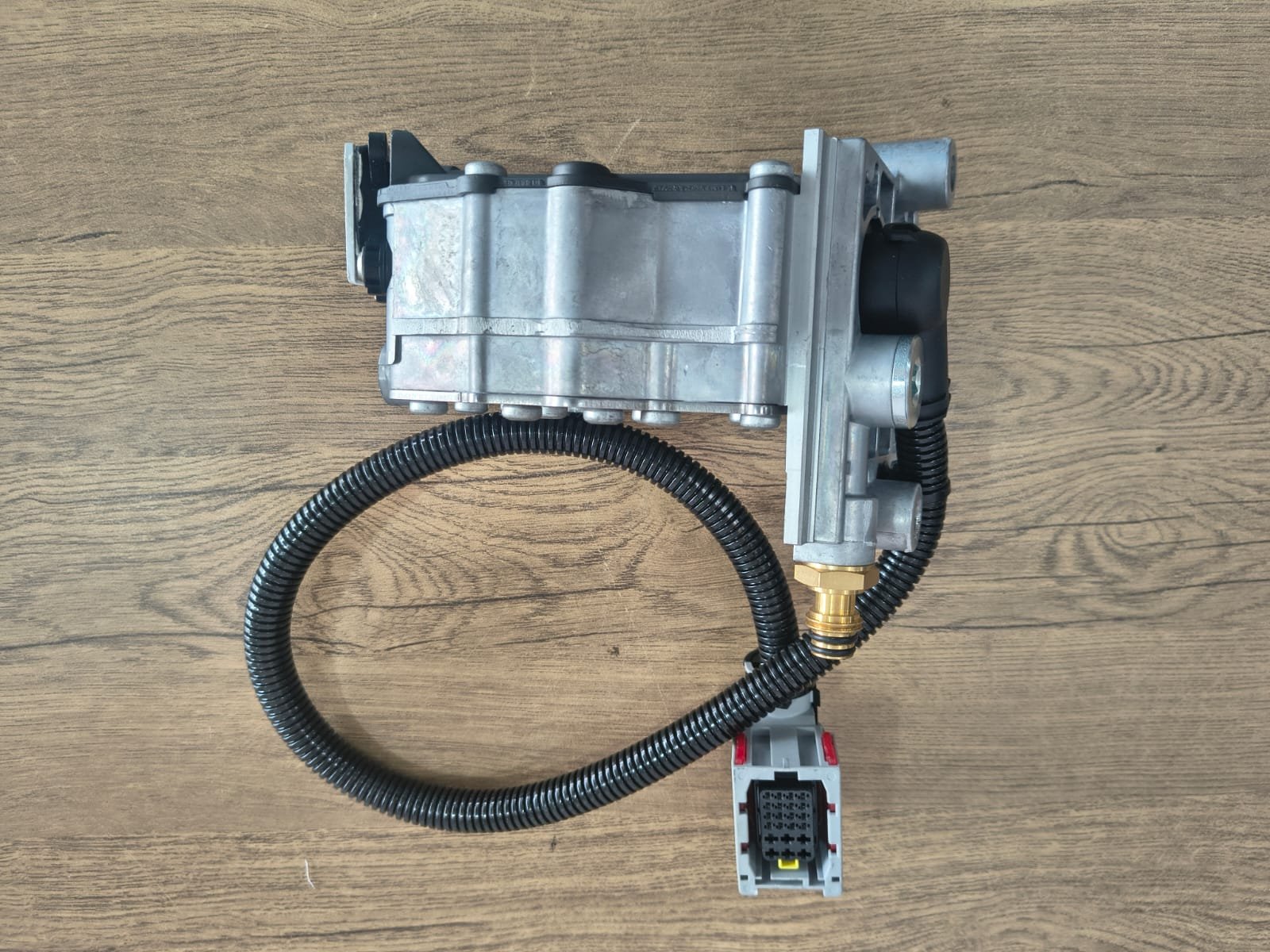 Clutch Solenoid Valve – CVU Valve 500 - Image 3